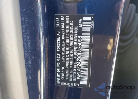 2013 Porsche Cayenne z USA, uszkodzony, nr VIN WP1AF2A2XDLA36098